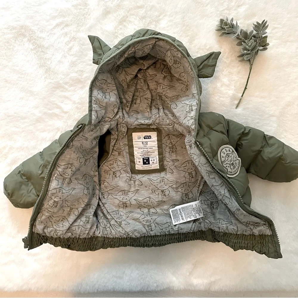 Gap Baby | Yoda - Star Wars Puffer Jacket - Sz 6/12 months - EUC - Picture 6 of 8
